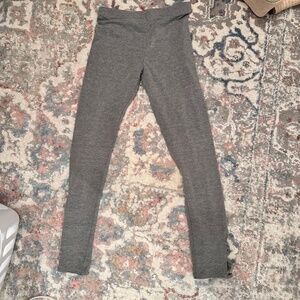 Grey girl legging size 10 barely worn !